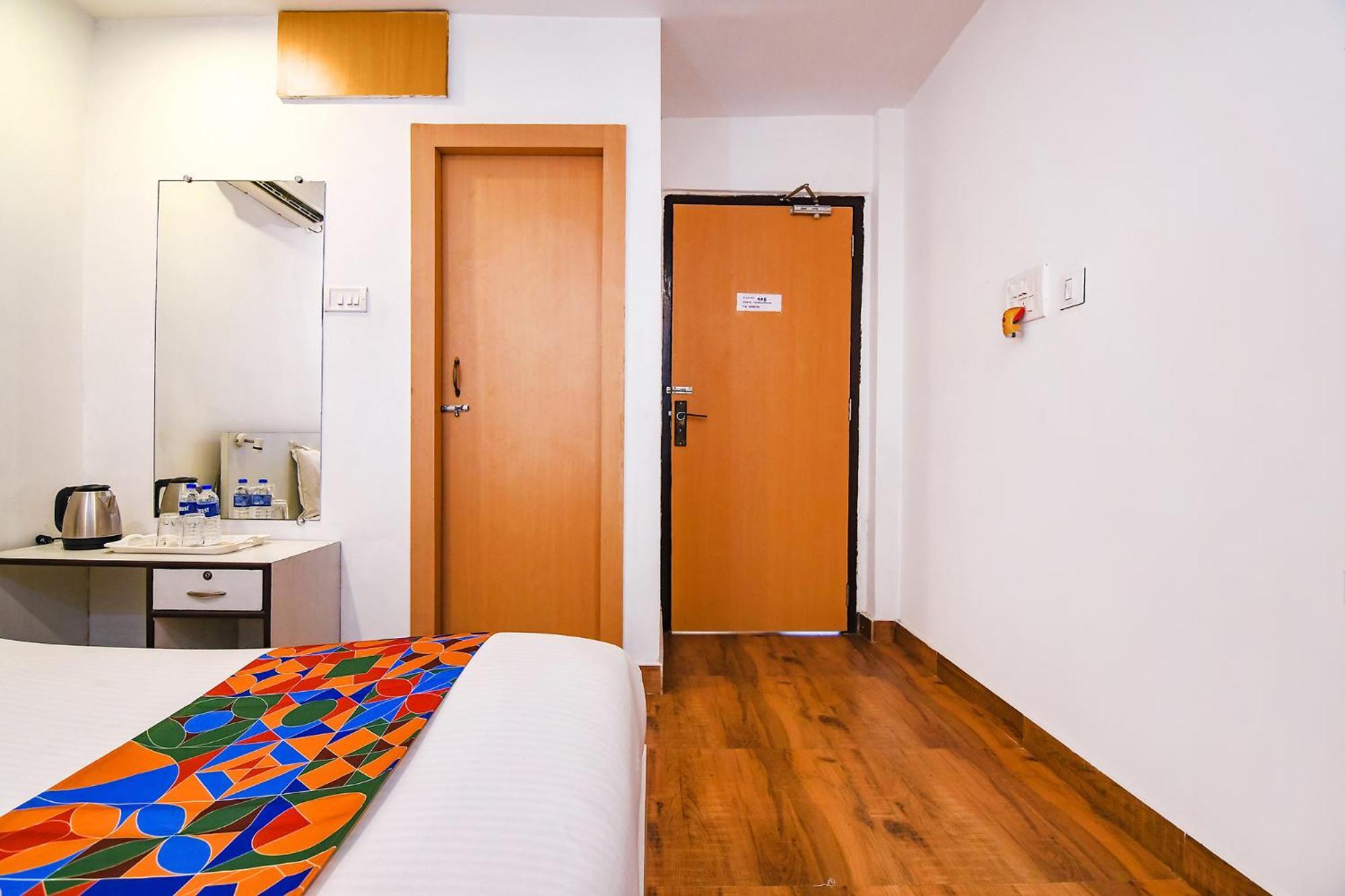 Fabhotel Globe Express - Nr Ruby Hospital Kolkata Exterior photo